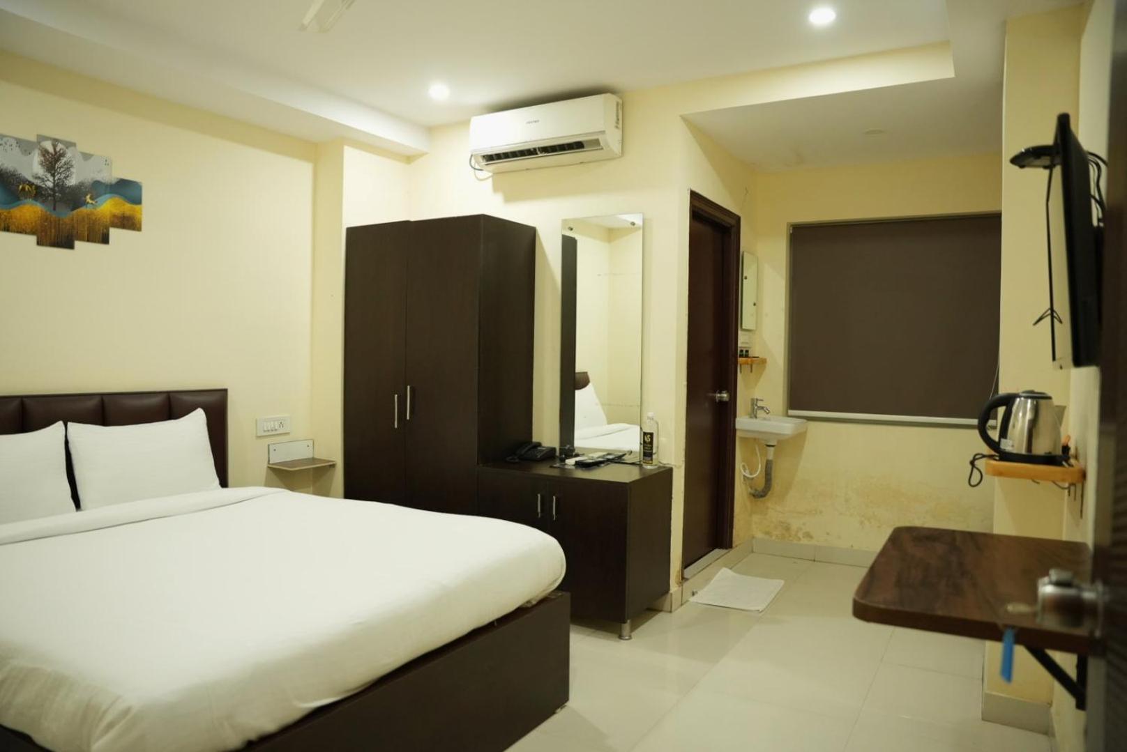 Da Lara Suites Kondapur  Exterior photo